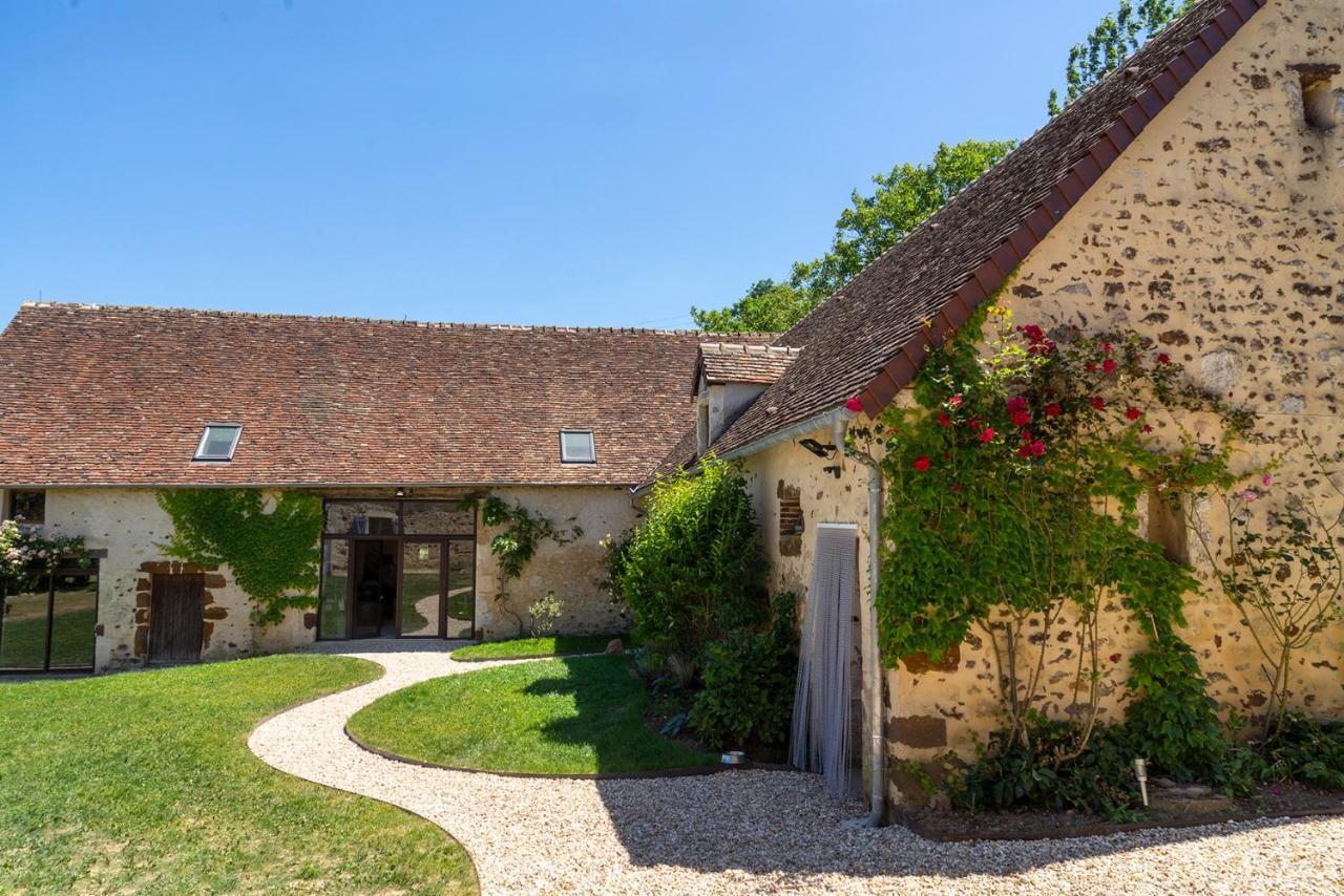 Chambre D'Hotes Chez Artiste Verrier, La Perriere - Perche Exterior foto